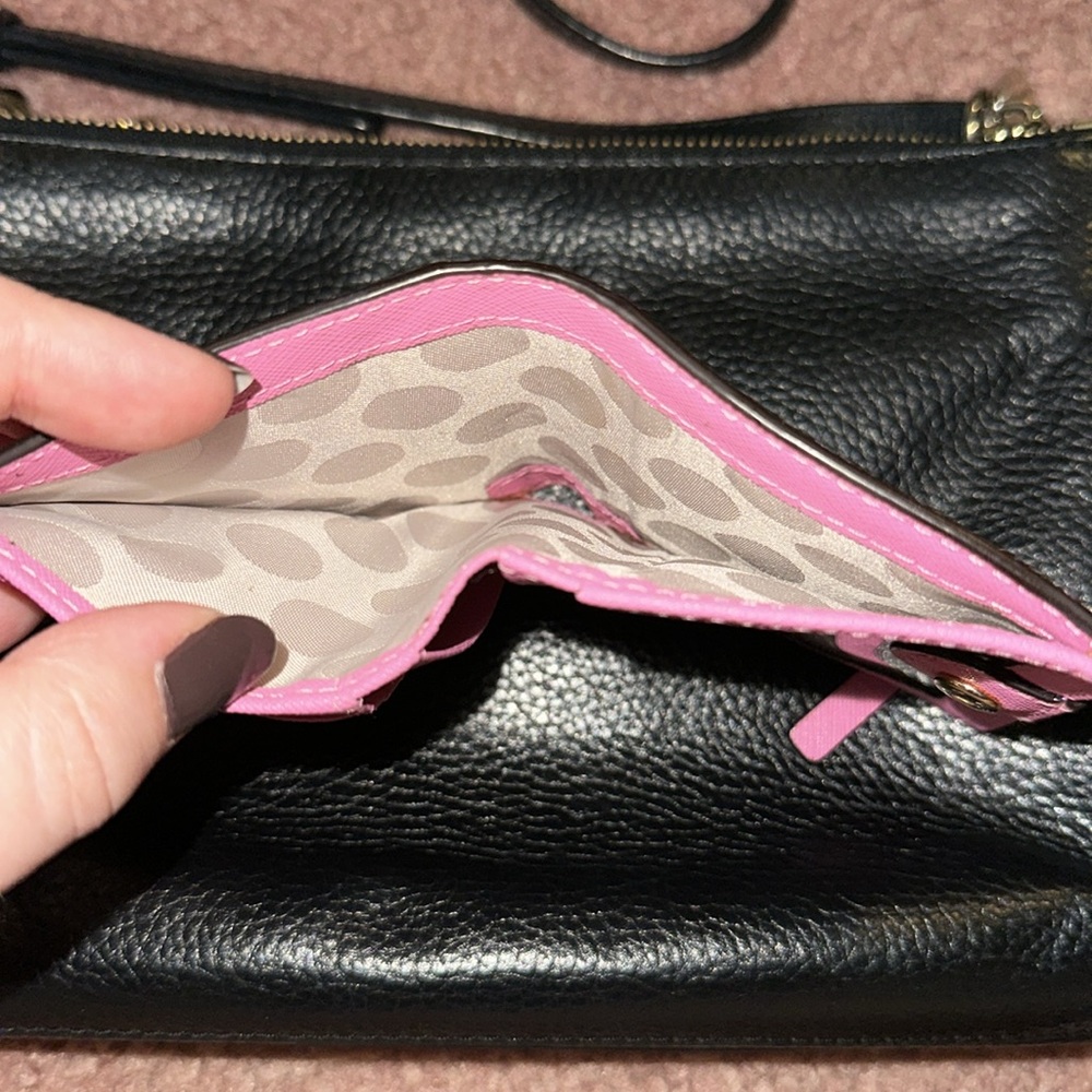 Kate Spade Wallet - Picture 6 of 10
